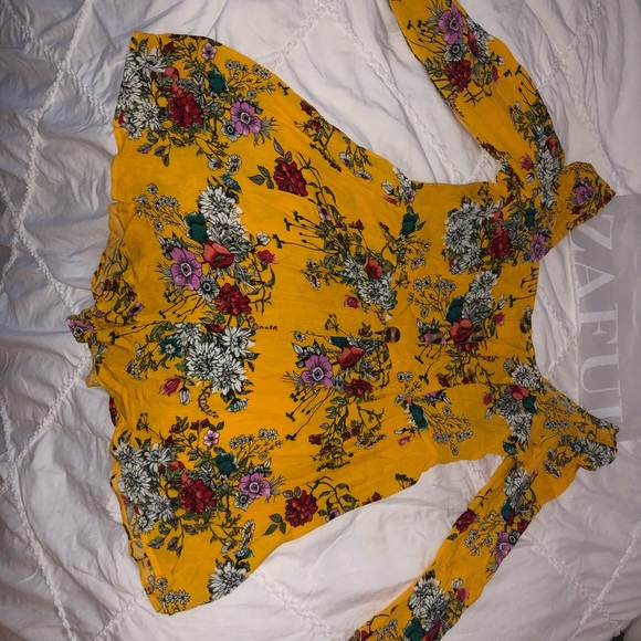 romper - Picture 3 of 6